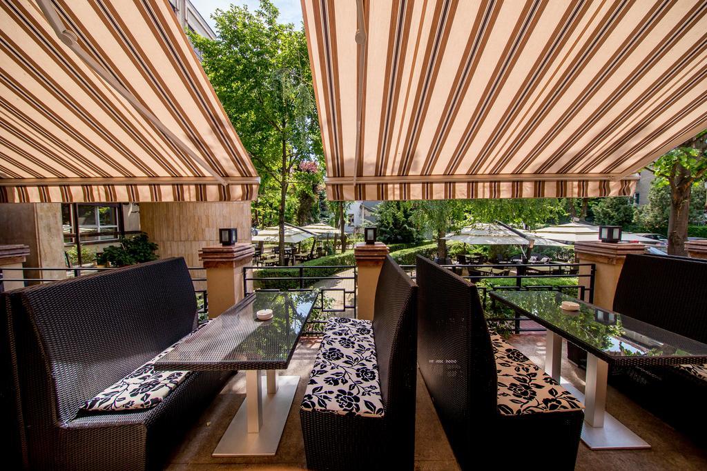 Best Western Central Hotel Arad Exterior foto