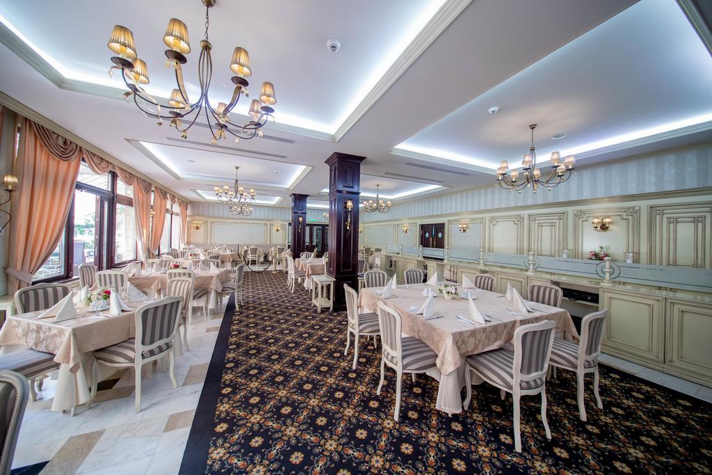 Best Western Central Hotel Arad Exterior foto